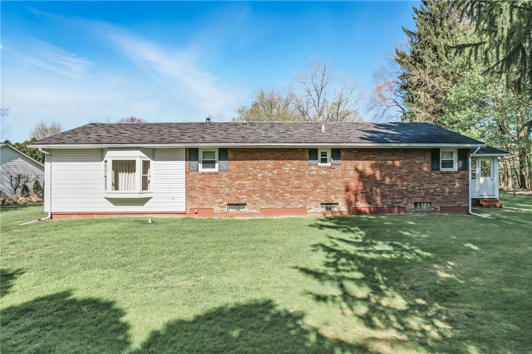 Greenville Boro - Mer, Pennsylvania 16125, United States, 3 Bedrooms Bedrooms, ,2 BathroomsBathrooms,Residential,Contingent,118098