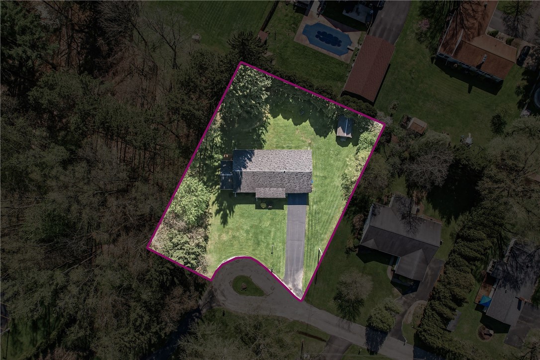 Greenville Boro - Mer, Pennsylvania 16125, United States, 3 Bedrooms Bedrooms, ,2 BathroomsBathrooms,Residential,Contingent,118098