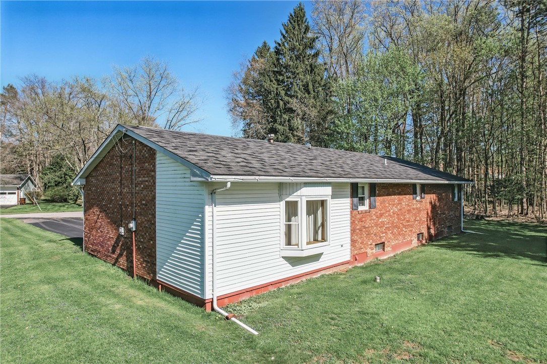 Greenville Boro - Mer, Pennsylvania 16125, United States, 3 Bedrooms Bedrooms, ,2 BathroomsBathrooms,Residential,Contingent,118098