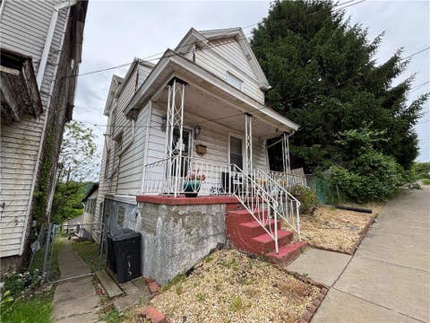 Homes For Sale - 713 Catharine Street St<br/> Duquesne, PA 15110