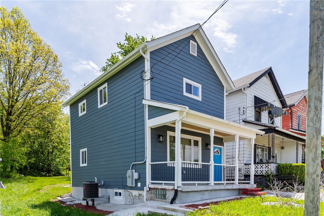 613 Emerson Ave