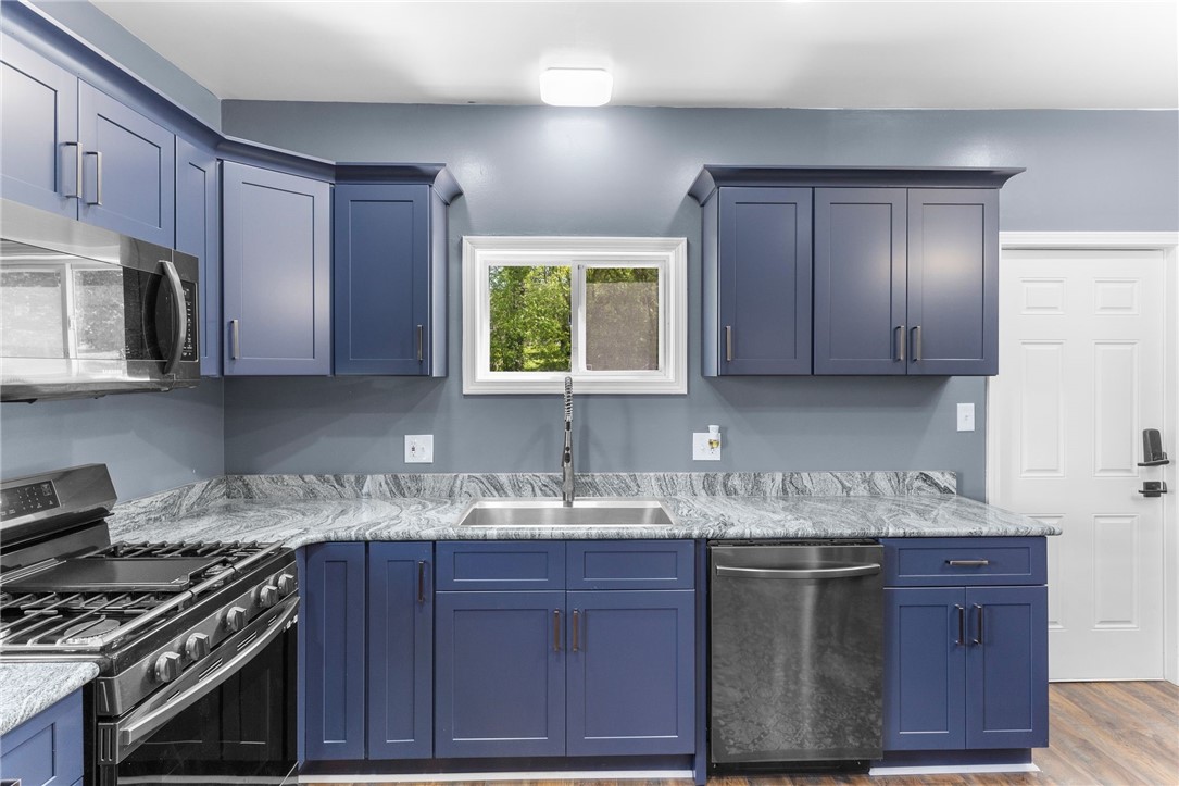 613 Emerson Ave Ave, Farrell, Pennsylvania image 9