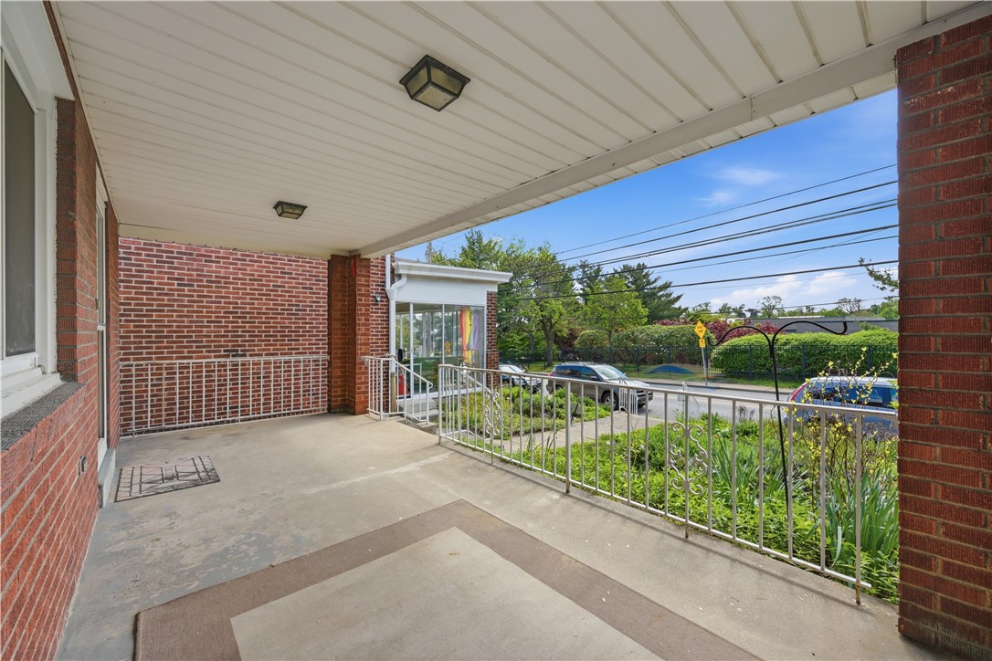 719 Hazelwood Avenue