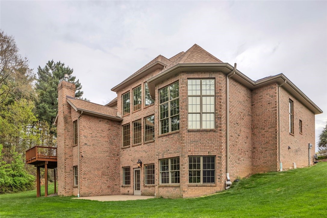 7020 Fair Oaks Drive, Murrysville, Pennsylvania image 38