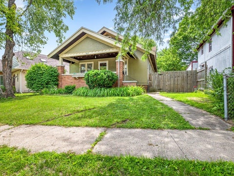Homes For Sale - 238 Guard Street<br/> ROCKFORD, IL 61103