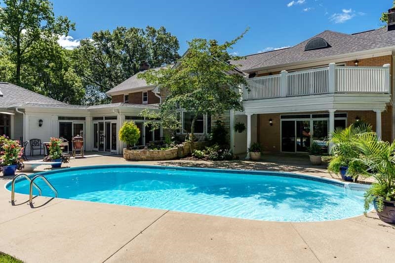 Rockford, Illinois 61107, United States, 5 Bedrooms Bedrooms, ,6 BathroomsBathrooms,Residential,Active,52993