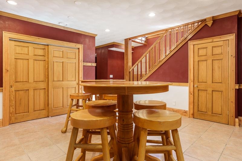 Rockford, Illinois 61107, United States, 5 Bedrooms Bedrooms, ,6 BathroomsBathrooms,Residential,Active,52993