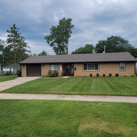 Homes For Sale - 2221 Sharon Avenue<br/> Winnebago County, ROCKFORD, IL 61103