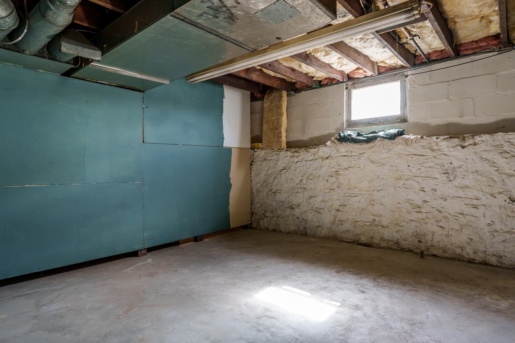 Rockford, Illinois 61104, United States, 3 Bedrooms Bedrooms, ,2 BathroomsBathrooms,Residential,Active,225490