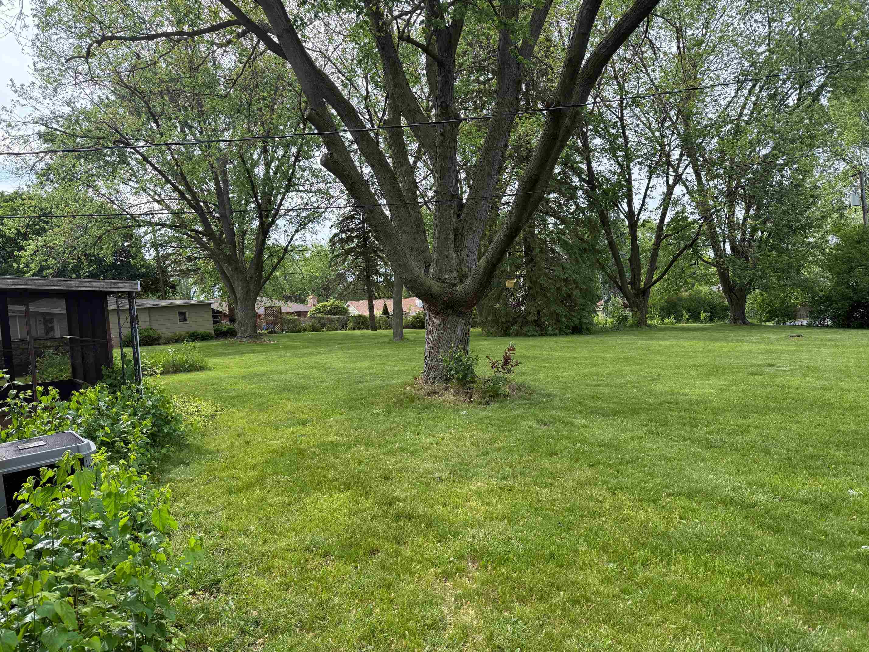 Rockford, Illinois 61108, United States, 2 Bedrooms Bedrooms, ,1 BathroomBathrooms,Residential,Pending,145272