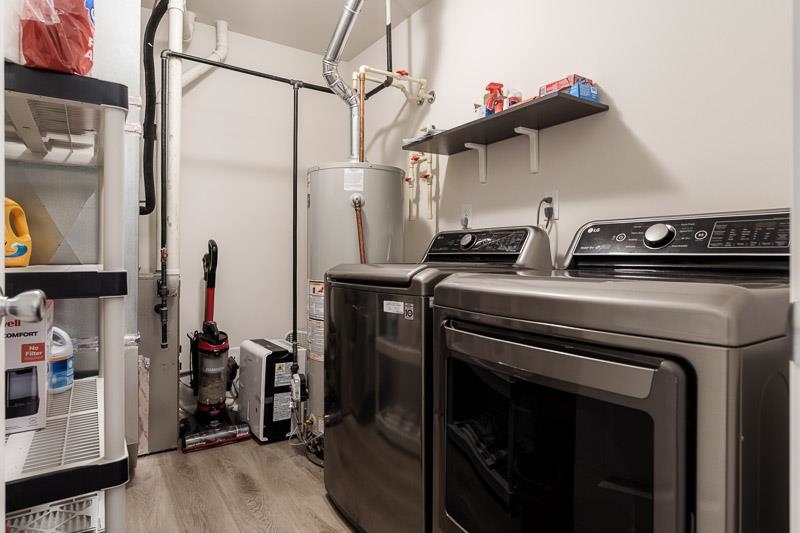 Loves Park, Illinois 61111, United States, 2 Bedrooms Bedrooms, ,2 BathroomsBathrooms,Residential,Pending,203763