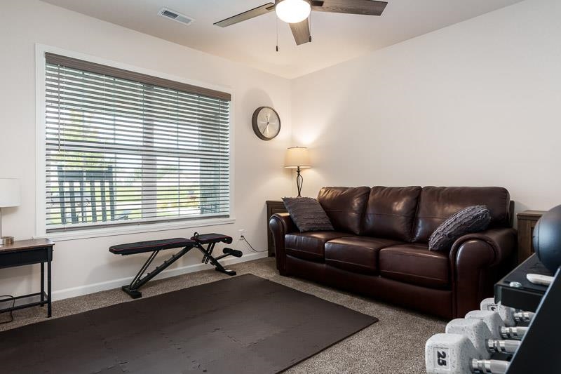 Loves Park, Illinois 61111, United States, 2 Bedrooms Bedrooms, ,2 BathroomsBathrooms,Residential,Pending,203763