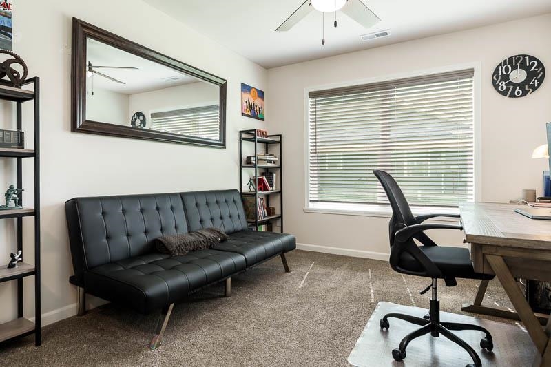 Loves Park, Illinois 61111, United States, 2 Bedrooms Bedrooms, ,2 BathroomsBathrooms,Residential,Pending,203763