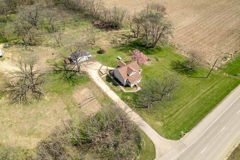 Homes For Sale - 16905 W State Road<br/> PECATONICA, IL 61063