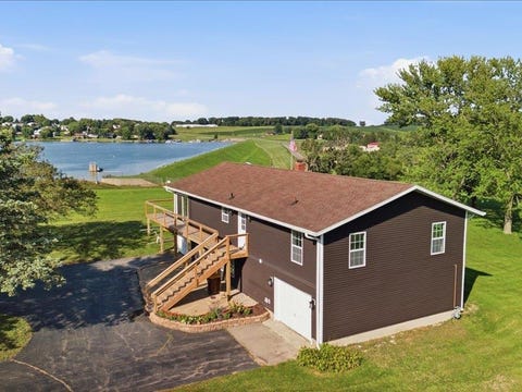 Homes For Sale - 1722 Baintree Rd Road<br/> Stephenson County, DAVIS, IL 61019