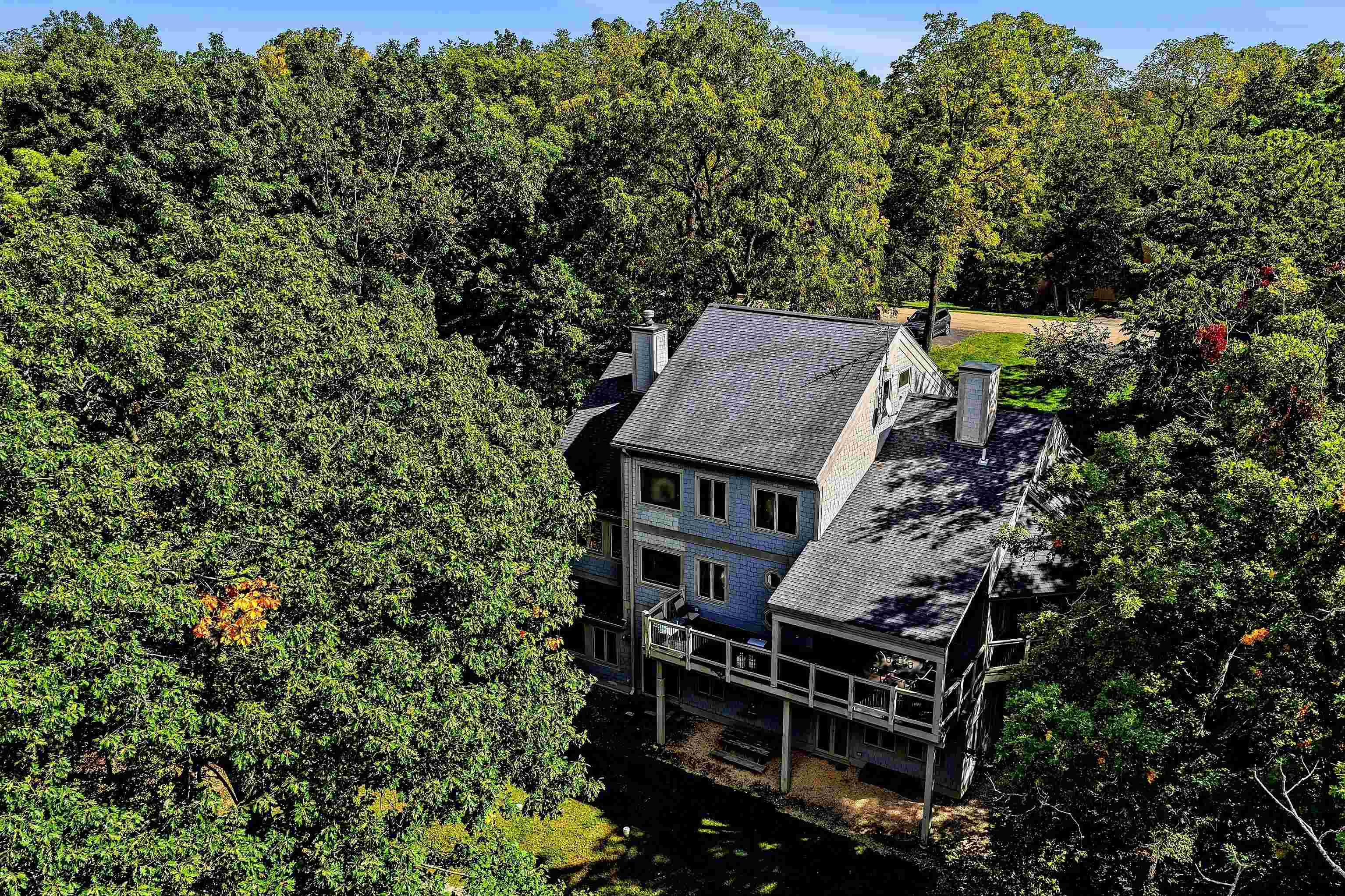 18 Lookout Trace