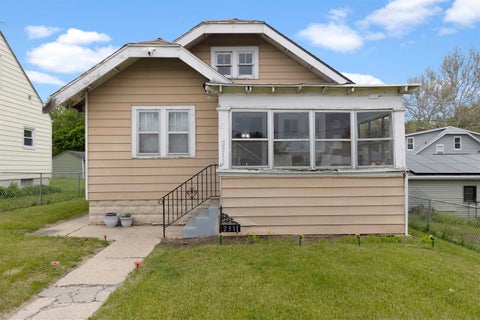Homes For Sale - 2311 Green Street<br/> Winnebago County, ROCKFORD, IL 61102
