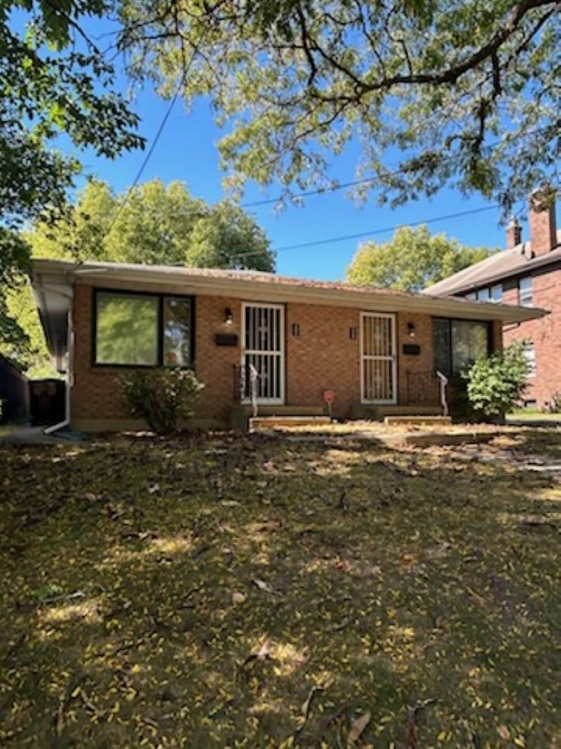 Rockford, Illinois 61103, United States, 4 Bedrooms Bedrooms, ,2 BathroomsBathrooms,Residential,Pending,40809