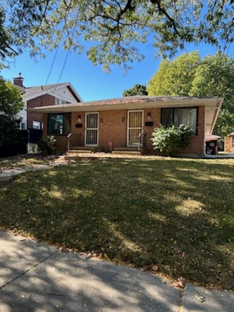Rockford, Illinois 61103, United States, 4 Bedrooms Bedrooms, ,2 BathroomsBathrooms,Residential,Pending,40809