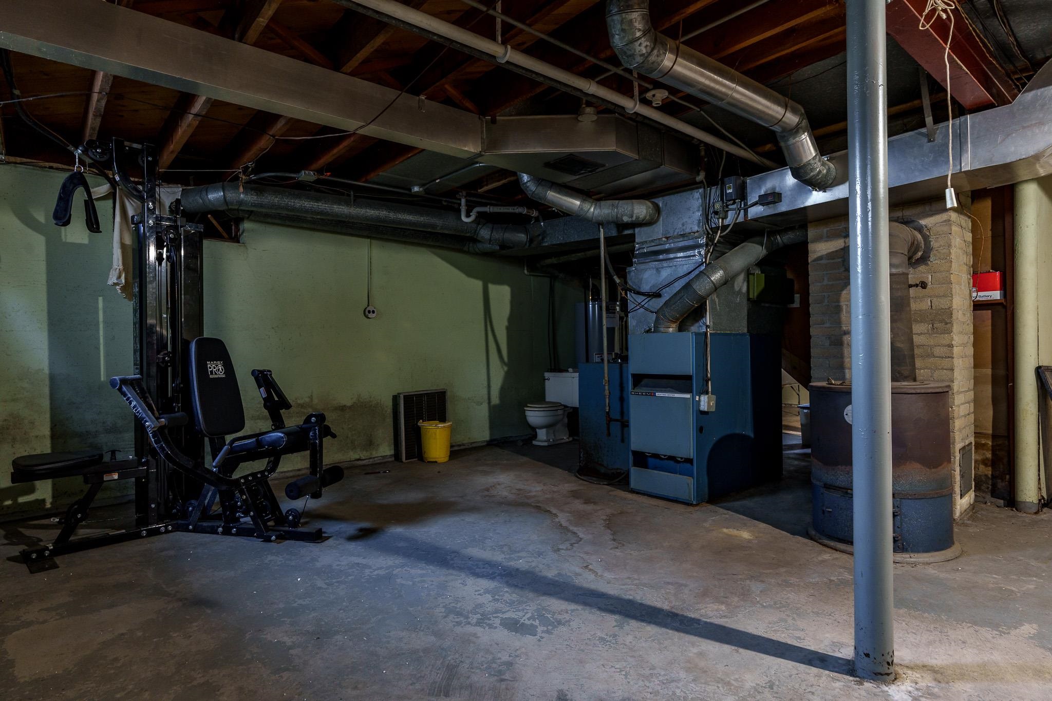 Rockford, Illinois 61107, United States, 2 Bedrooms Bedrooms, ,2 BathroomsBathrooms,Residential,Active,180986