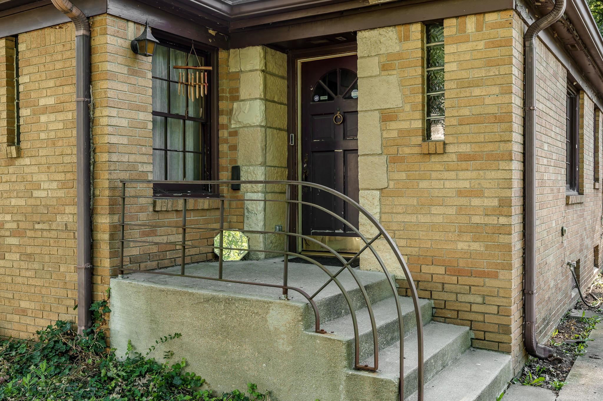 Rockford, Illinois 61107, United States, 2 Bedrooms Bedrooms, ,2 BathroomsBathrooms,Residential,Active,180986