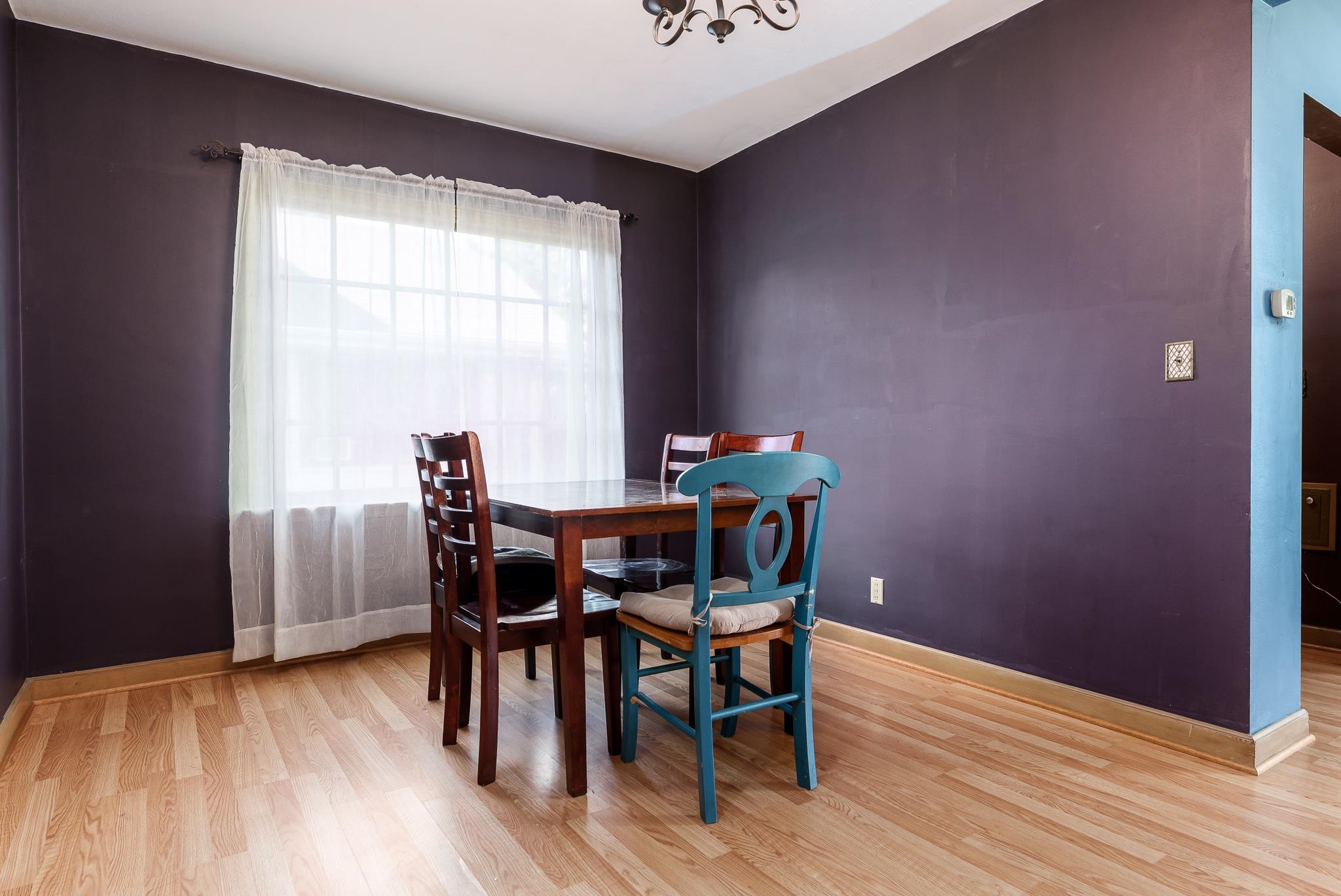 Rockford, Illinois 61107, United States, 2 Bedrooms Bedrooms, ,2 BathroomsBathrooms,Residential,Active,180986