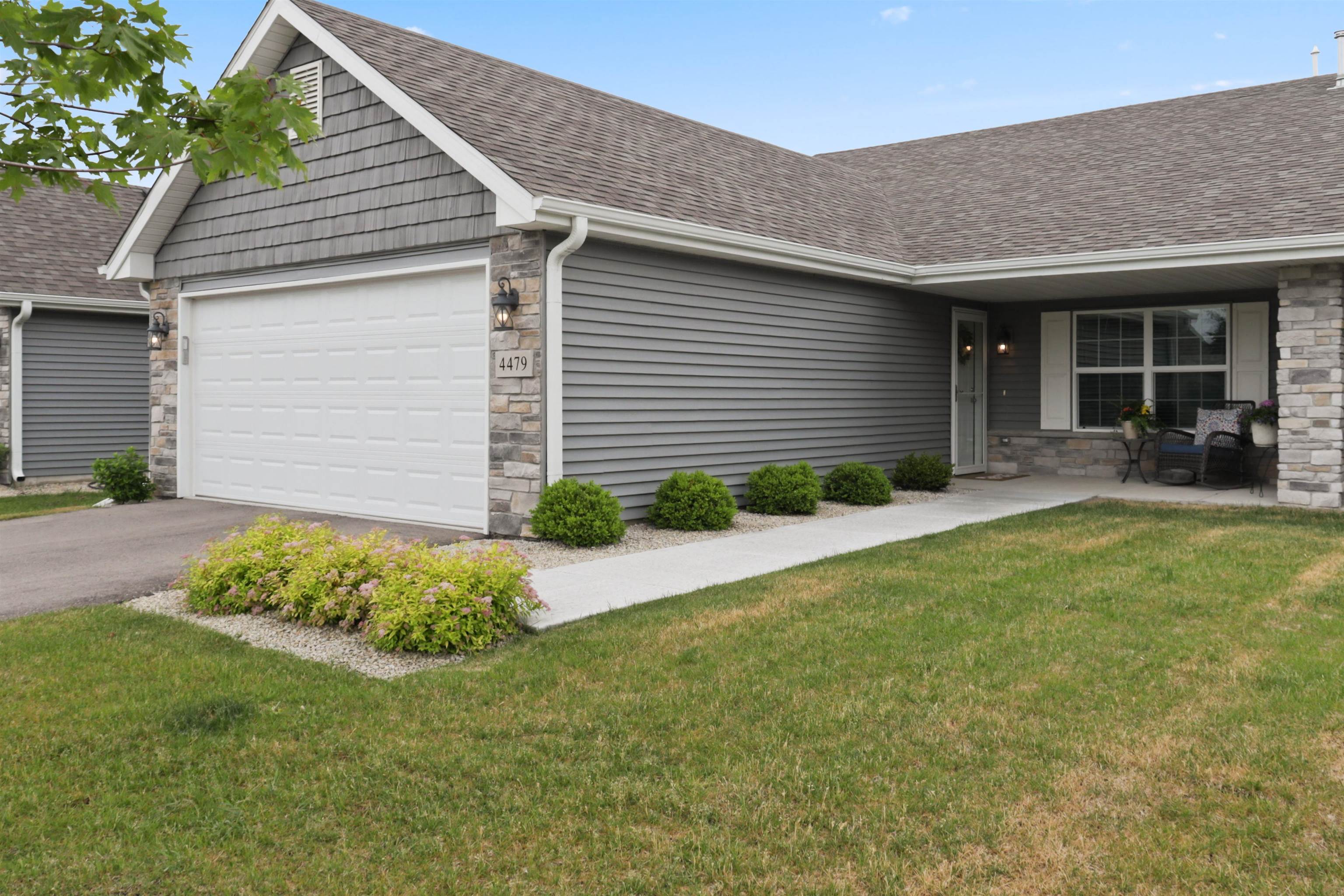4479 Squaw Valley Drive - Photo 2