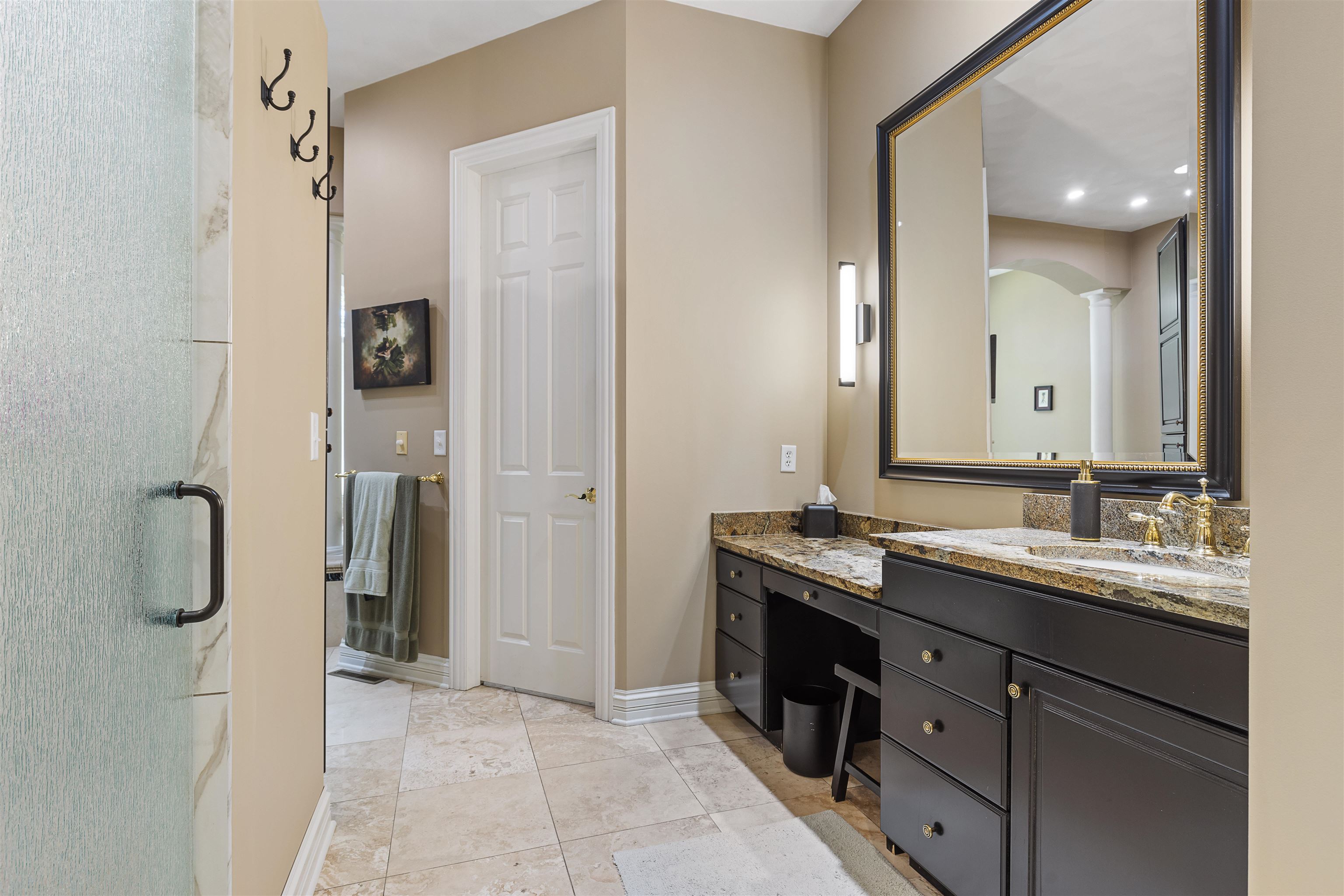 Belvidere, Illinois 61008, United States, 5 Bedrooms Bedrooms, ,4 BathroomsBathrooms,Residential,Active,70041