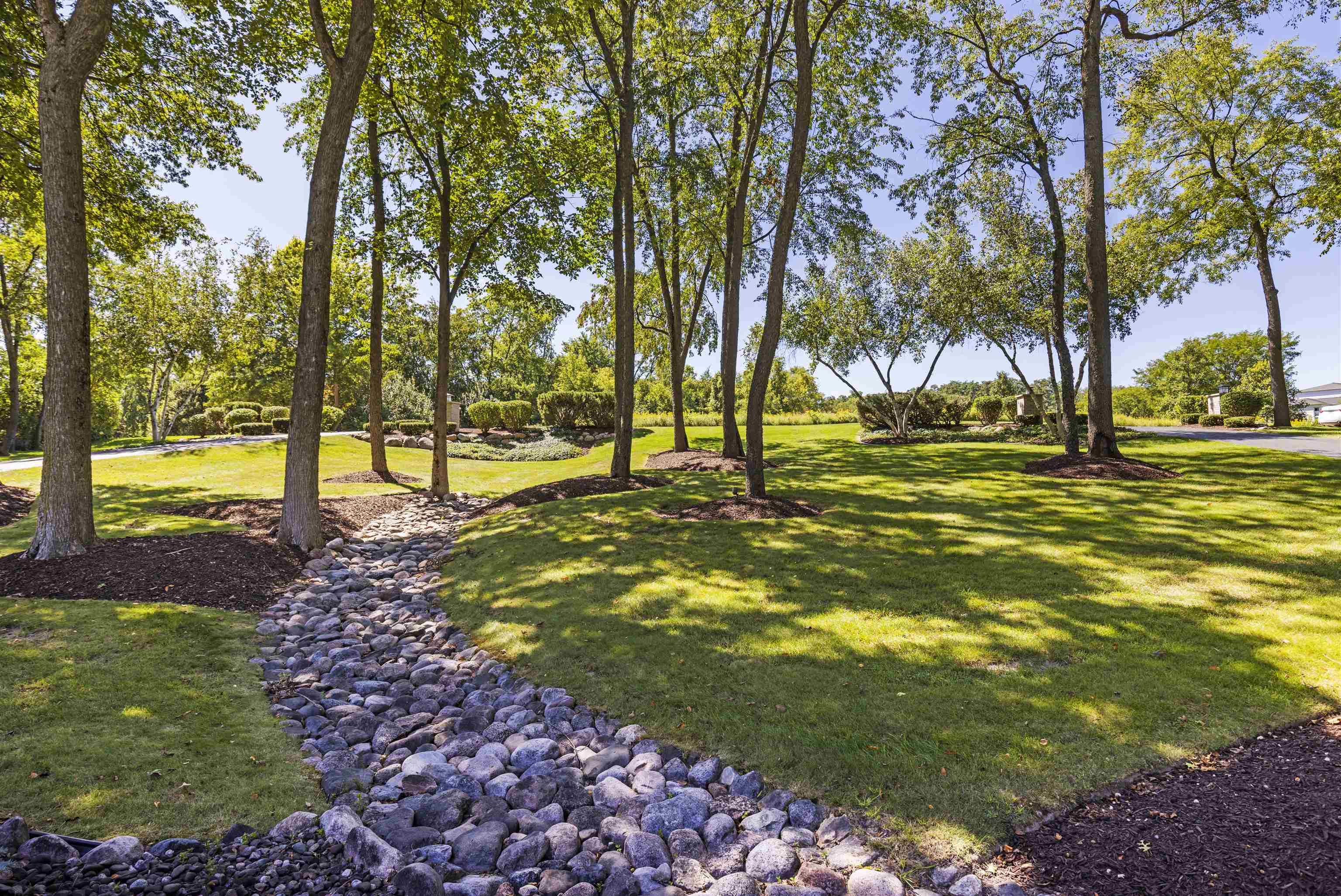 Belvidere, Illinois 61008, United States, 5 Bedrooms Bedrooms, ,4 BathroomsBathrooms,Residential,Active,70041