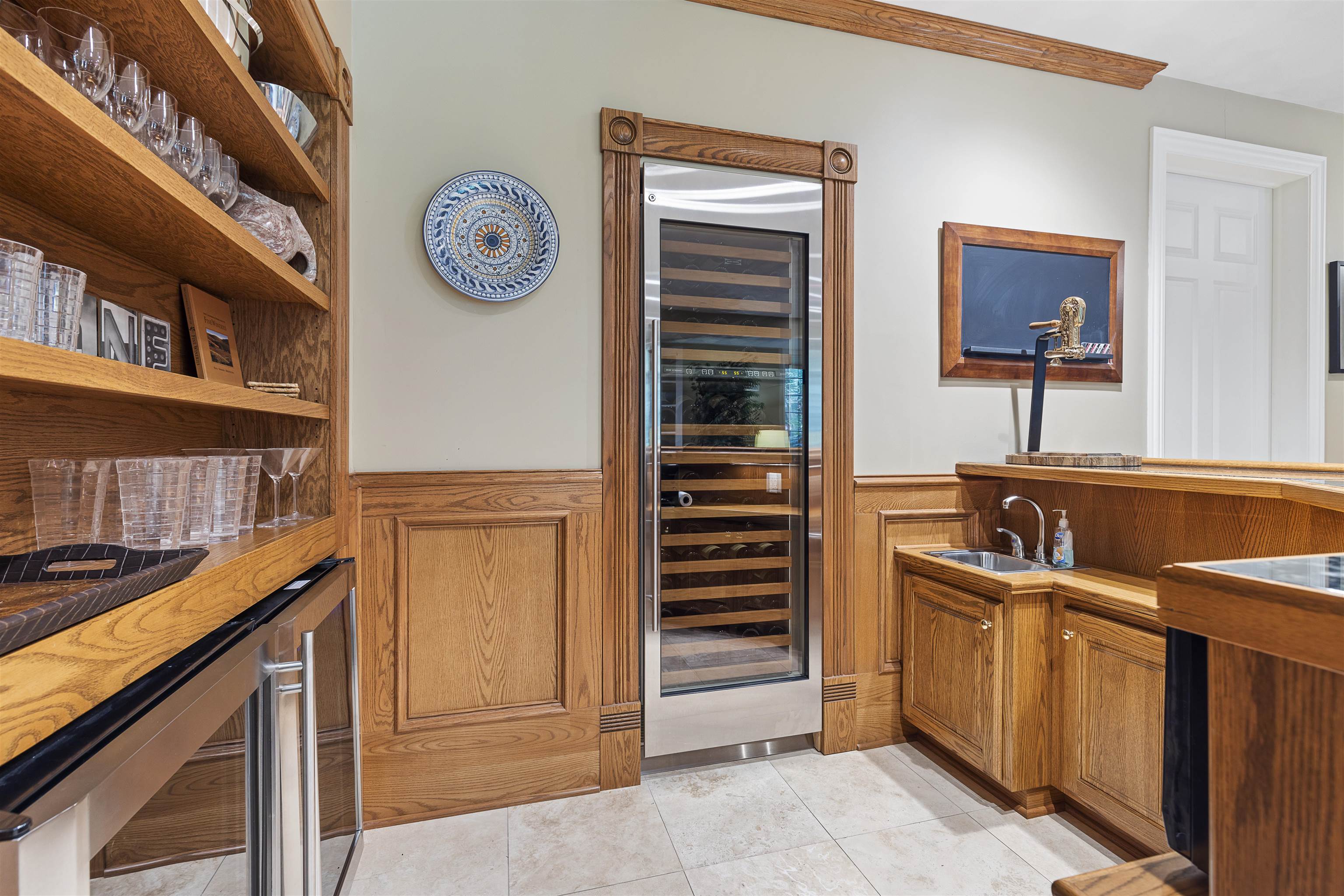 Belvidere, Illinois 61008, United States, 5 Bedrooms Bedrooms, ,4 BathroomsBathrooms,Residential,Active,70041