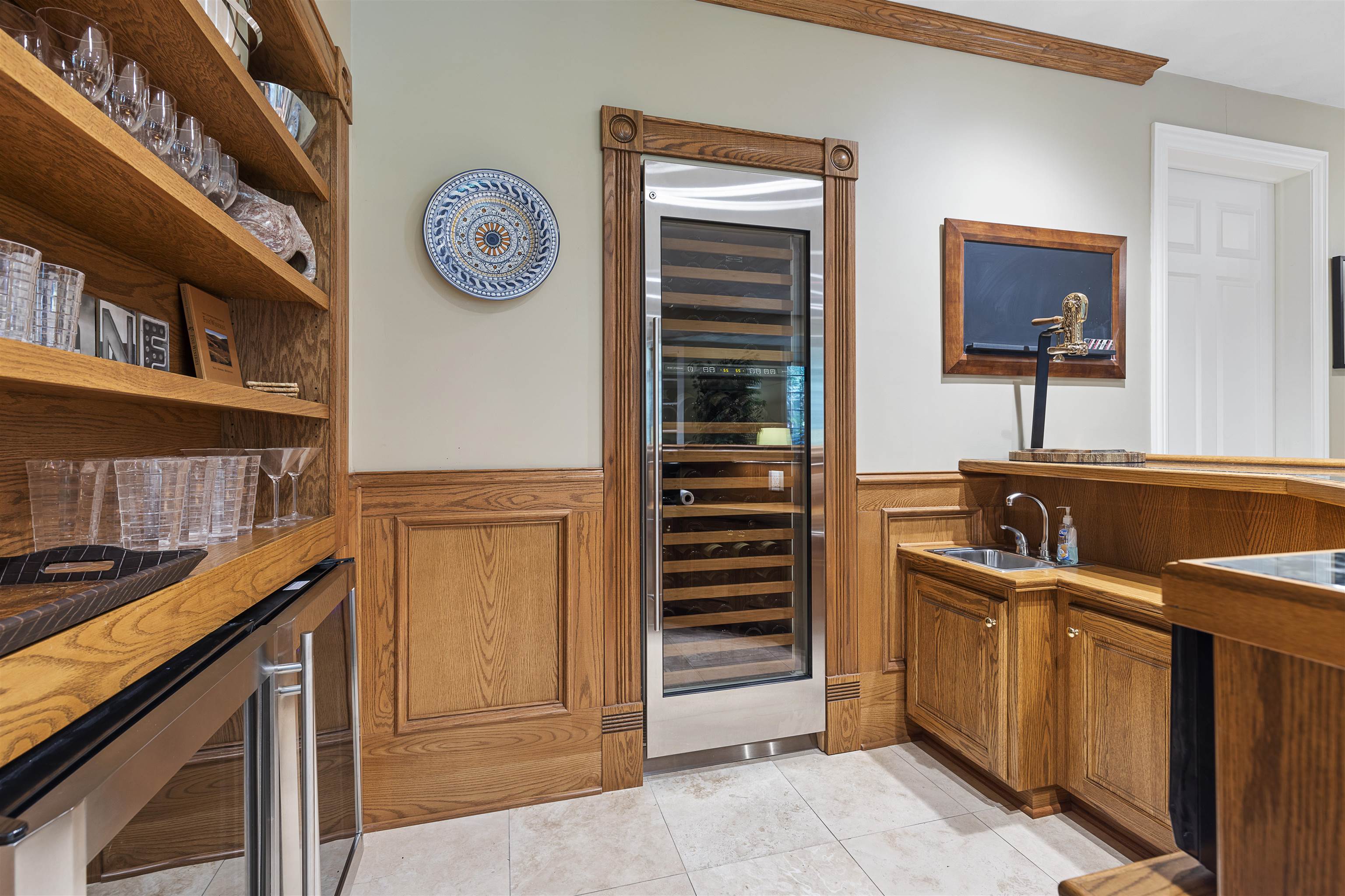 Belvidere, Illinois 61008, United States, 5 Bedrooms Bedrooms, ,4 BathroomsBathrooms,Residential,Active,70041