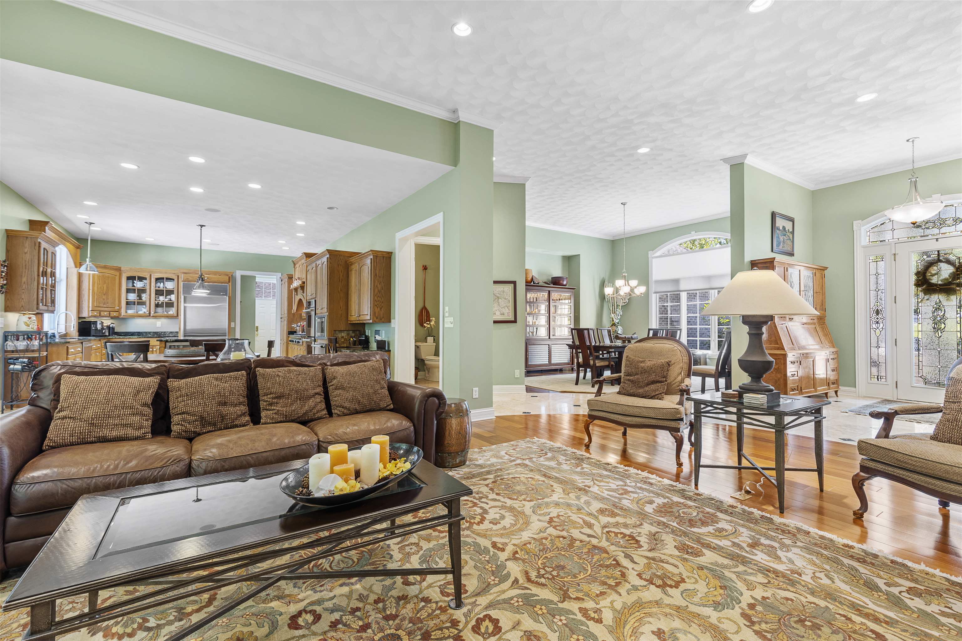 Belvidere, Illinois 61008, United States, 5 Bedrooms Bedrooms, ,4 BathroomsBathrooms,Residential,Active,70041