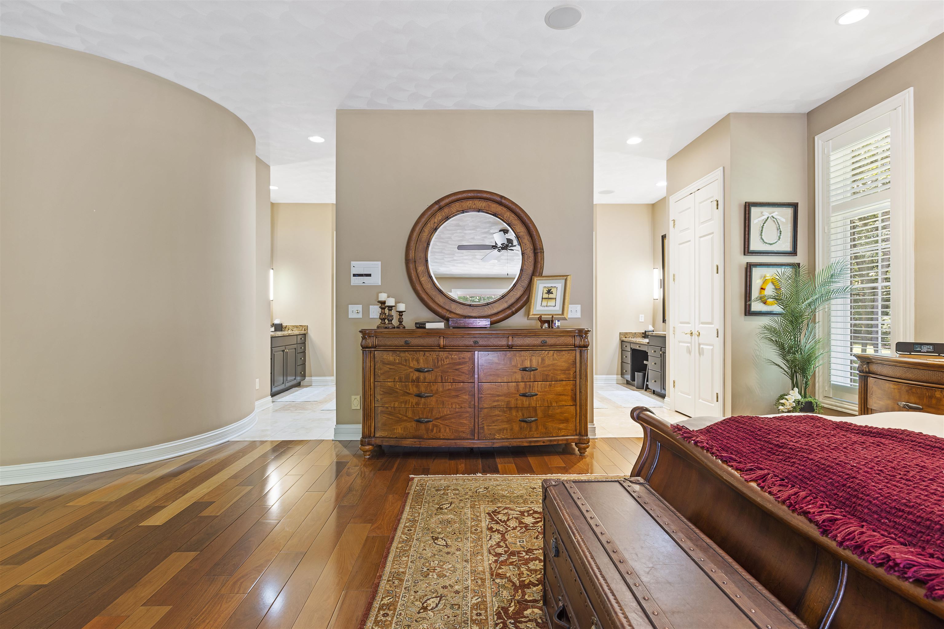 Belvidere, Illinois 61008, United States, 5 Bedrooms Bedrooms, ,4 BathroomsBathrooms,Residential,Active,70041