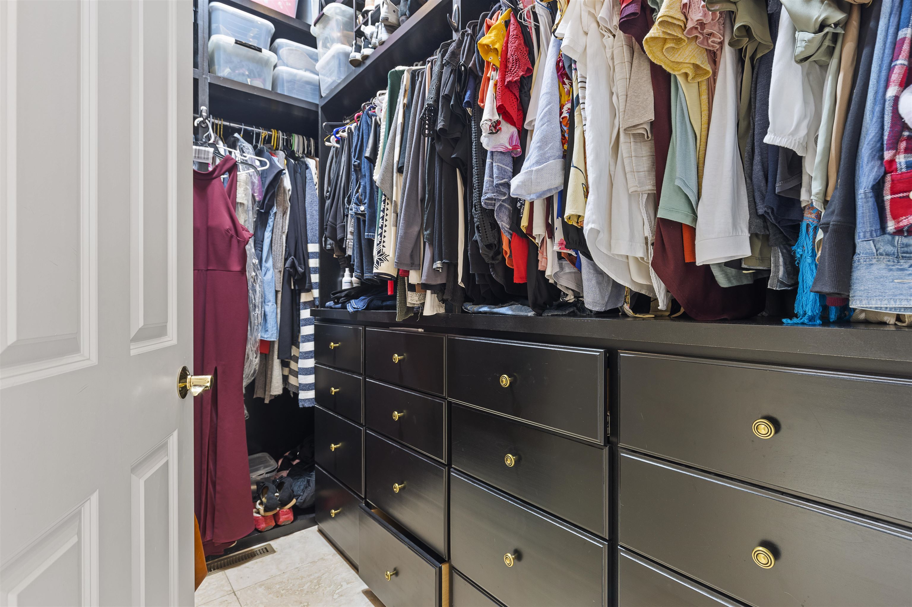 Belvidere, Illinois 61008, United States, 5 Bedrooms Bedrooms, ,4 BathroomsBathrooms,Residential,Active,70041