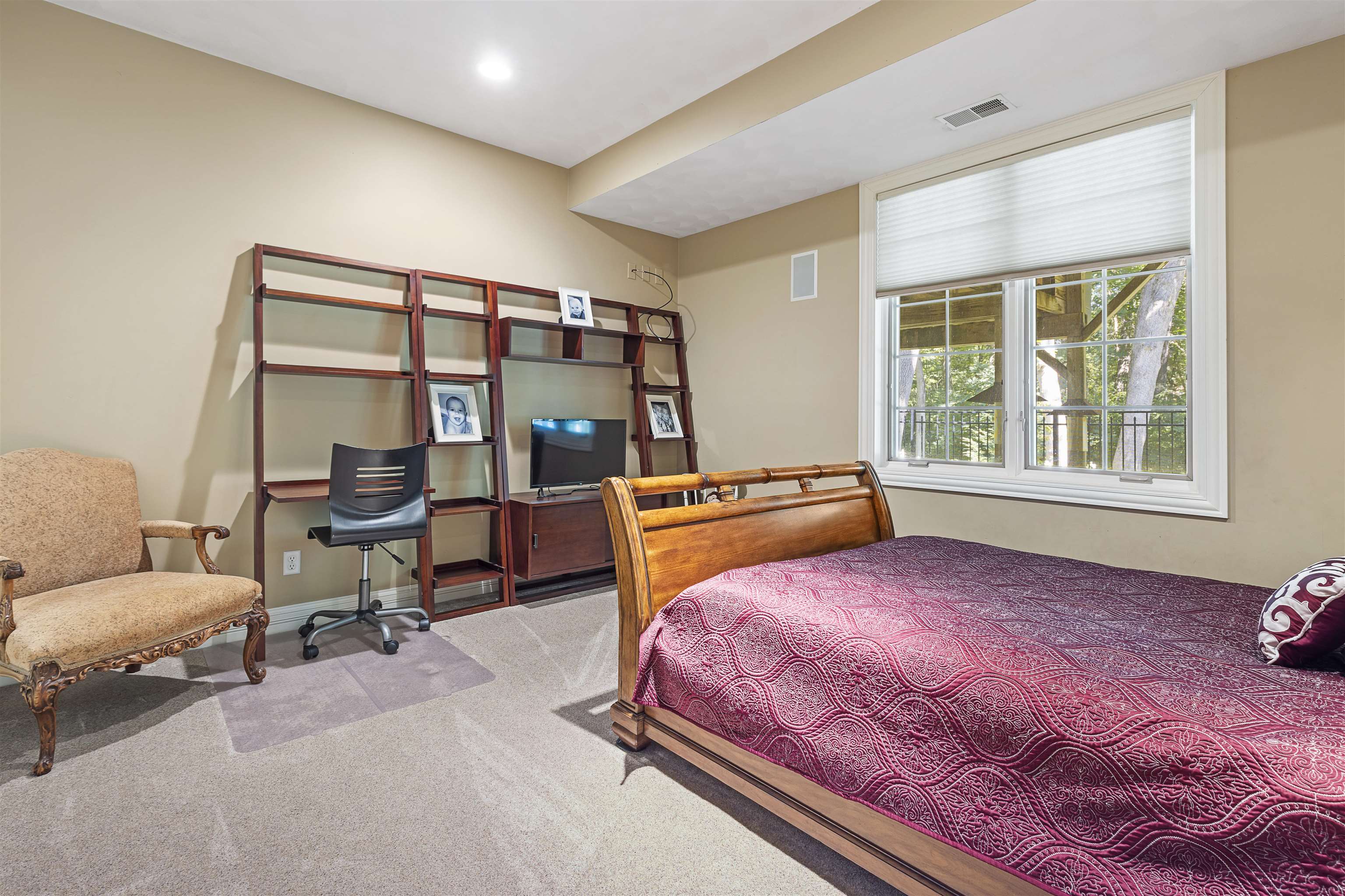 Belvidere, Illinois 61008, United States, 5 Bedrooms Bedrooms, ,4 BathroomsBathrooms,Residential,Active,70041