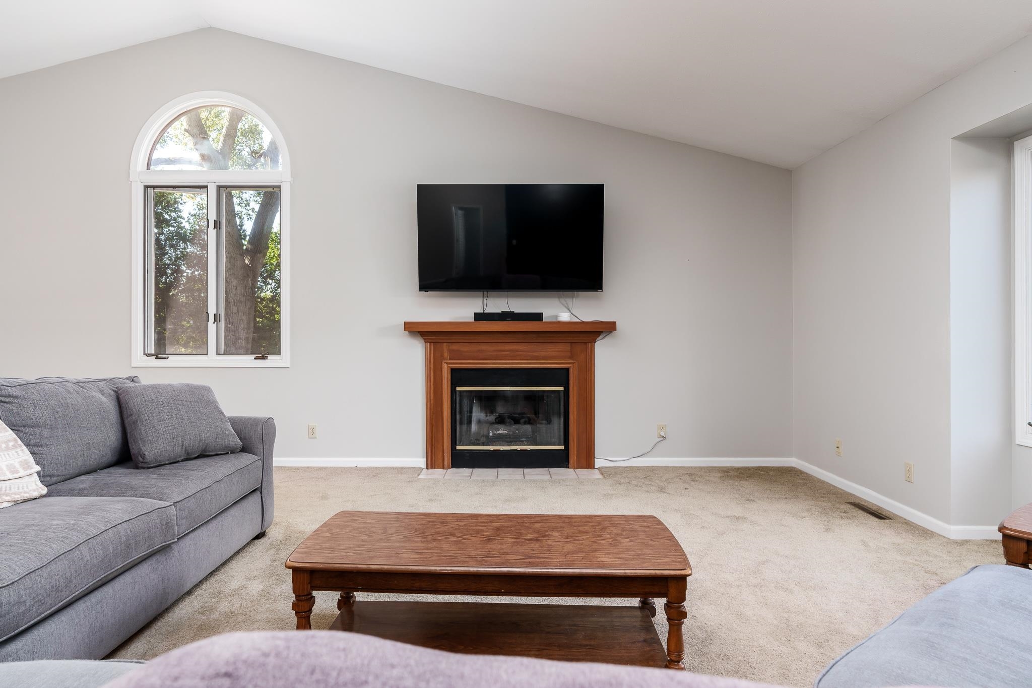 Loves Park, Illinois 61111, United States, 3 Bedrooms Bedrooms, ,3 BathroomsBathrooms,Residential,Active,229461