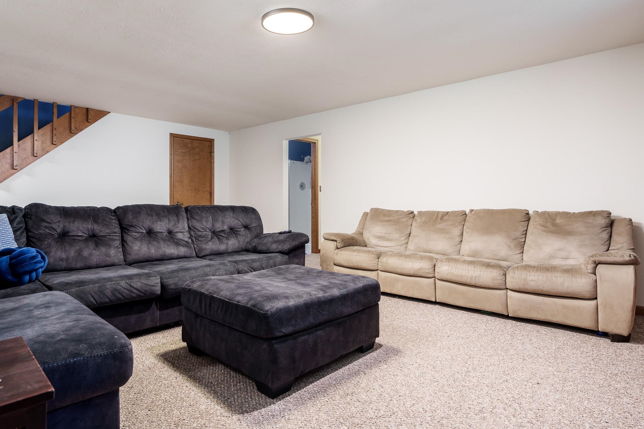 Loves Park, Illinois 61111, United States, 3 Bedrooms Bedrooms, ,3 BathroomsBathrooms,Residential,Active,229461