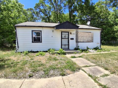 Homes For Sale - 2101 Martha Avenue<br/> ROCKFORD, IL 61104