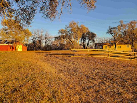 Homes For Sale - 21882 410 East Street<br/> SHEFFIELD, IL 61361