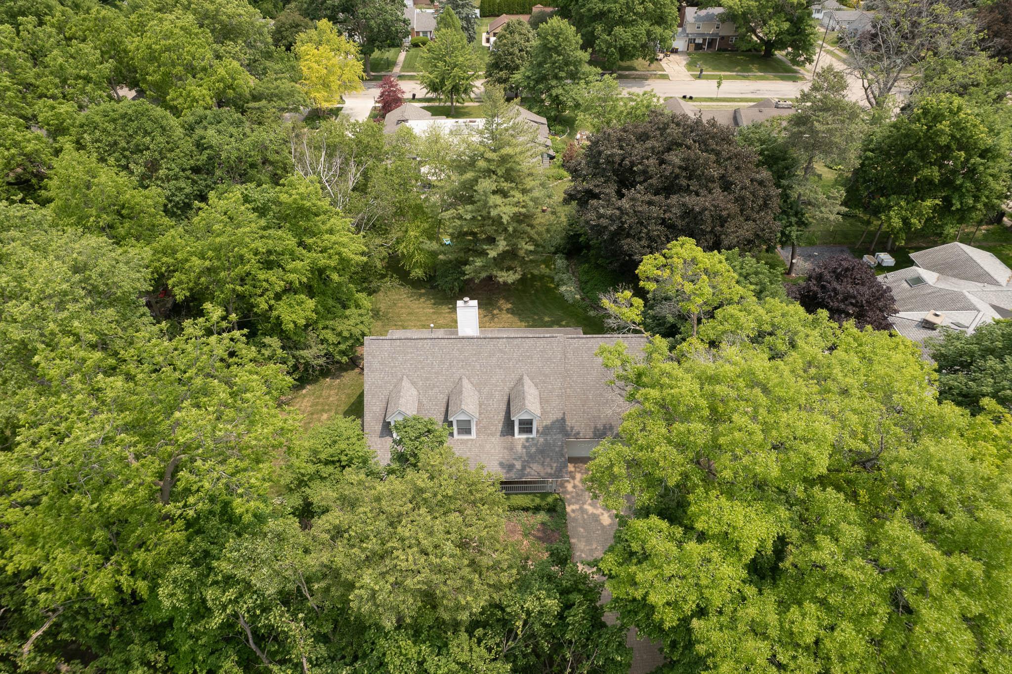 Rockford, Illinois 61107, United States, 3 Bedrooms Bedrooms, ,3 BathroomsBathrooms,Residential,Pending,143694