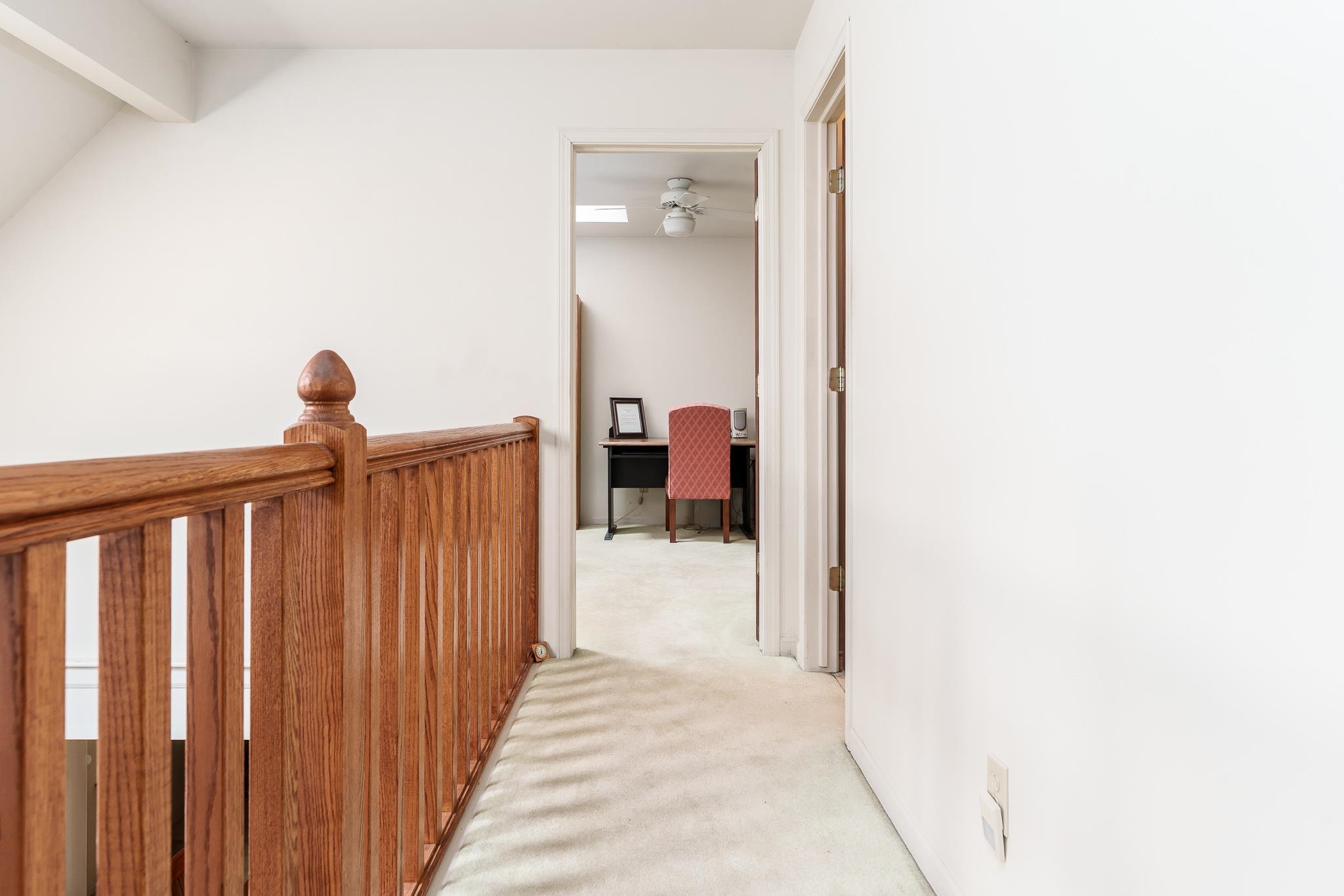 Rockford, Illinois 61107, United States, 3 Bedrooms Bedrooms, ,3 BathroomsBathrooms,Residential,Pending,143694