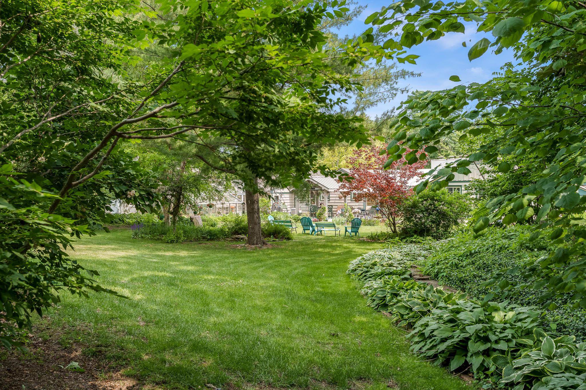 Rockford, Illinois 61107, United States, 3 Bedrooms Bedrooms, ,3 BathroomsBathrooms,Residential,Pending,143694