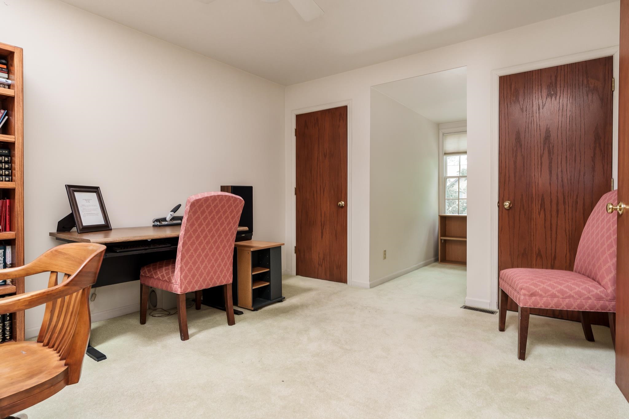 Rockford, Illinois 61107, United States, 3 Bedrooms Bedrooms, ,3 BathroomsBathrooms,Residential,Pending,143694