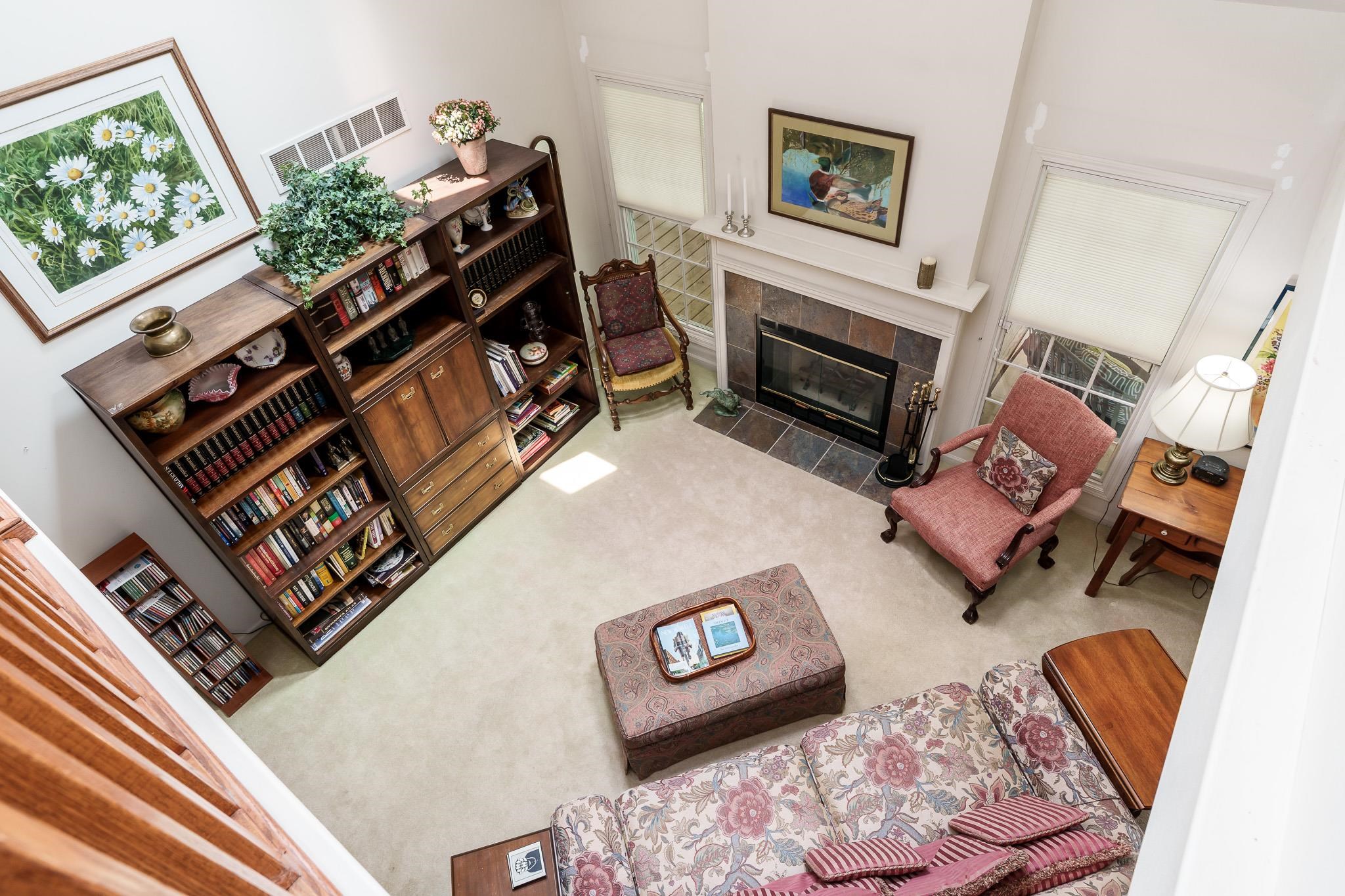 Rockford, Illinois 61107, United States, 3 Bedrooms Bedrooms, ,3 BathroomsBathrooms,Residential,Pending,143694