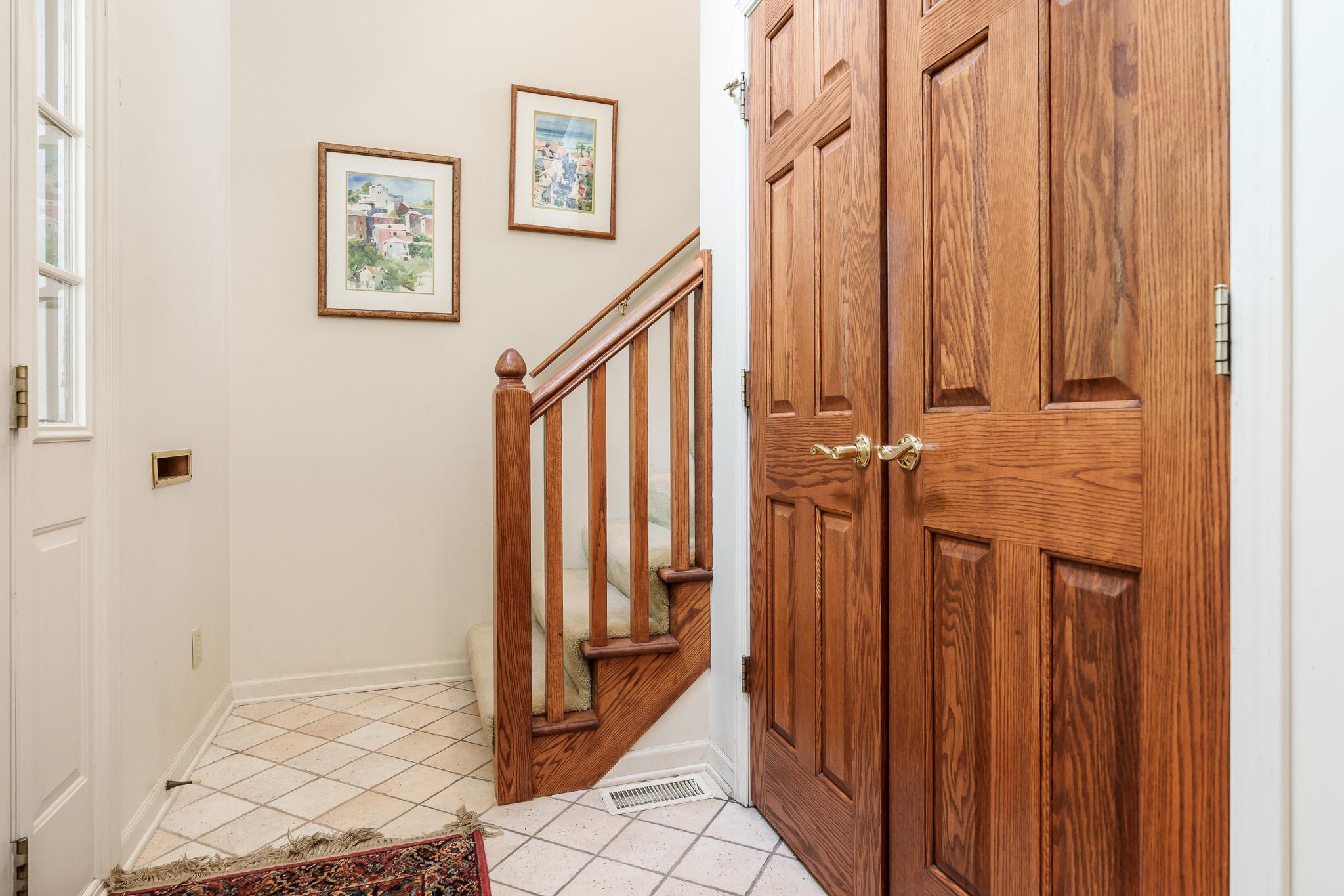 Rockford, Illinois 61107, United States, 3 Bedrooms Bedrooms, ,3 BathroomsBathrooms,Residential,Pending,143694