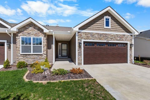 Condo For Sale - 5710 Willow Creek Lane<br/> ROSCOE, IL 61073