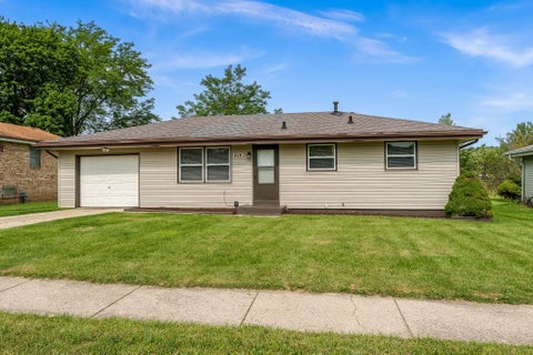 Homes For Sale - 614 Overland Trail<br/> Winnebago County, ROCKFORD, IL 61101