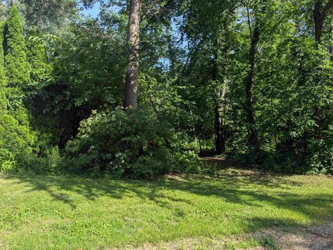 Vacant Land For Sale - 2145 Hawthorne Dr<br/> Stephenson County, LAKE SUMMERSET, IL 61019