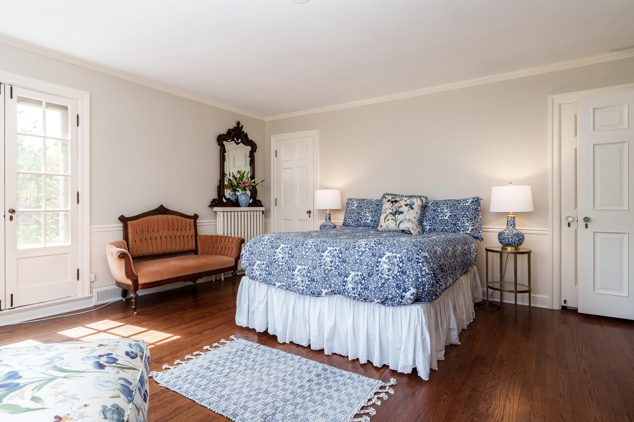 Rockford, Illinois 61103, United States, 4 Bedrooms Bedrooms, ,4 BathroomsBathrooms,Residential,Pending,118211