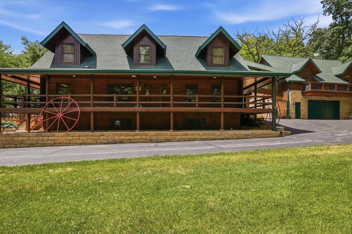 2105 N Elizabeth Scales Mound Road
